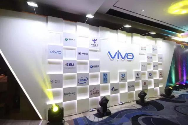 vivo是什么牌子手机,一文告诉你：OPPO和vivo两大品牌，究竟有什么关系？