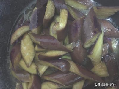 肉末茄子怎么做好吃又简单,饭店肉末茄子是怎么做的？