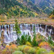 最适合旅游的地方,有那些地方值得旅游和生活？