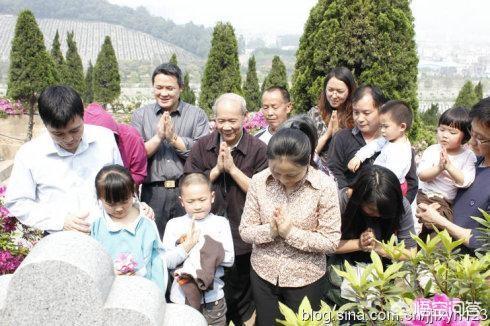 扫墓祭祖,清明节你怎么才能做到文明祭祖？