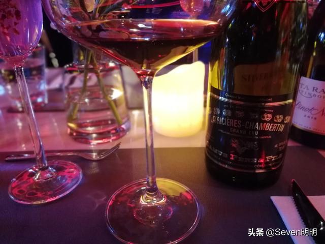 红酒为什么要醒酒,有些葡萄酒开瓶后为何需要醒酒？