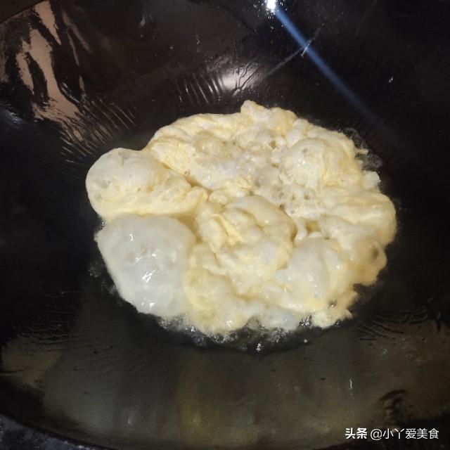 黄瓜炒鸡蛋怎么炒好吃,黄瓜炒鸡蛋好吃吗，求做法？