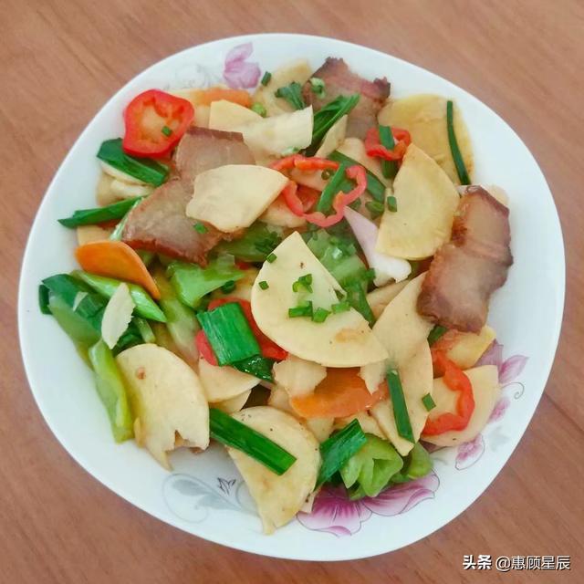 腊肉怎么吃,过年腊肉应该怎么炒好吃？