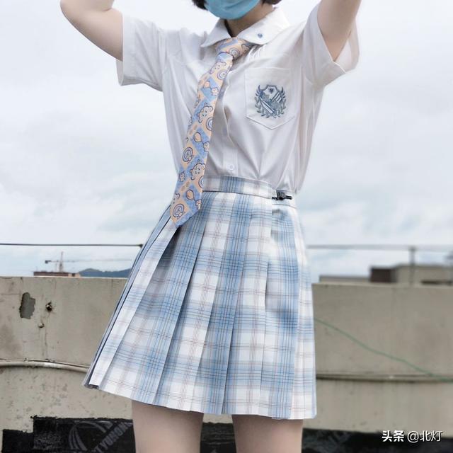 jk衣服,有哪些你觉得雷人的jk制服？