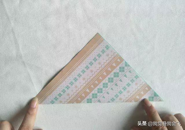 小学生手工作品,小学生手工制作新年贺卡图解？