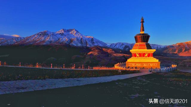 10月份去哪旅游好,十月底去哪里旅游景色最美？