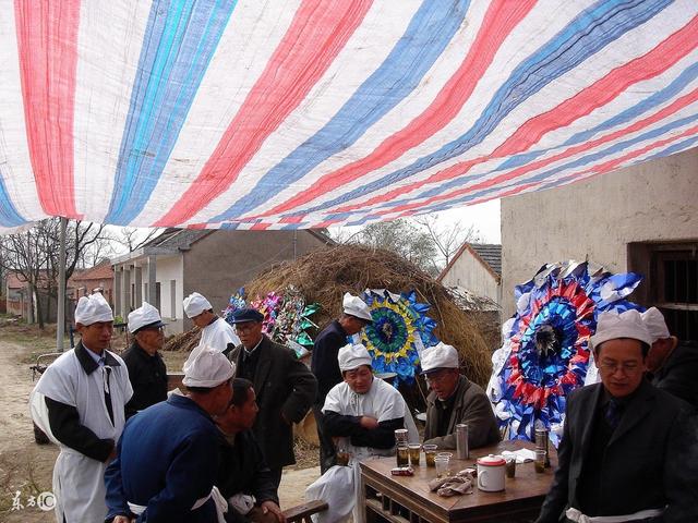 基耀乌神庙攻略,农村新的丧葬规矩有哪些呢？