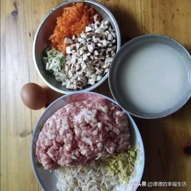 怎样炸肉丸子,大家知道炸肉丸子怎么做吗？