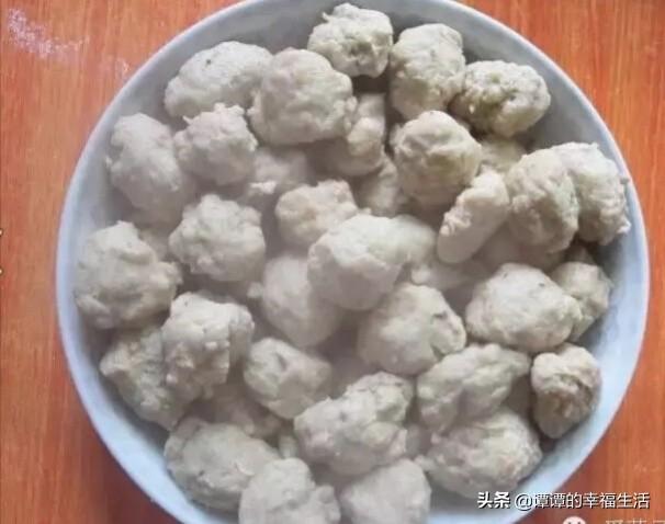 怎样炸肉丸子,大家知道炸肉丸子怎么做吗？