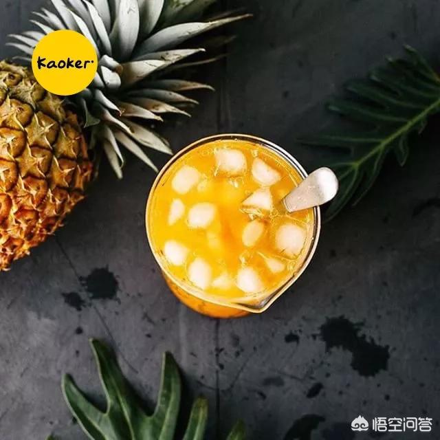 菠萝怎么做菜好吃,菠萝做成什么样的甜品比较好吃？