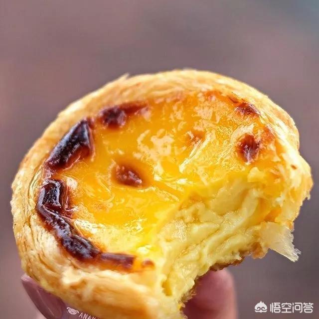 菠萝怎么做菜好吃,菠萝做成什么样的甜品比较好吃？