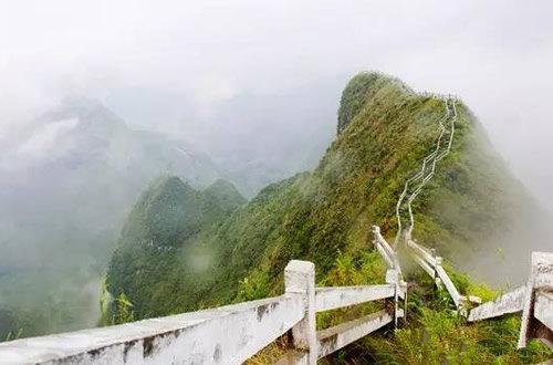 广西有那些旅游景点,广西最受欢迎的旅游景点有哪些？