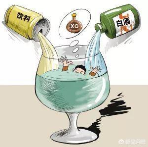 啤酒和白酒能一起喝吗,白酒能和啤酒兑起来喝吗？