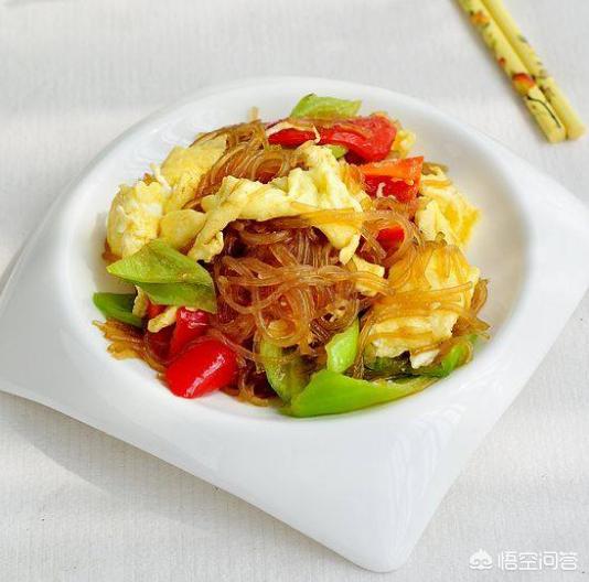 香菜炒蛋,鸡蛋与什么菜一起炒绝配？