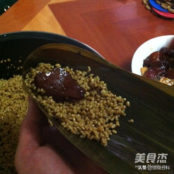 粽子的五花肉怎么腌制,肉粽子的做法和配料是什么？