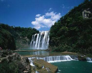 6月适合去哪里旅游,6月一个人适合去哪里旅行？