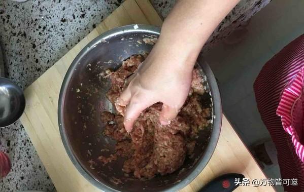 羊肉馅饺子怎么调馅,羊肉大葱馅饺子怎么调馅？