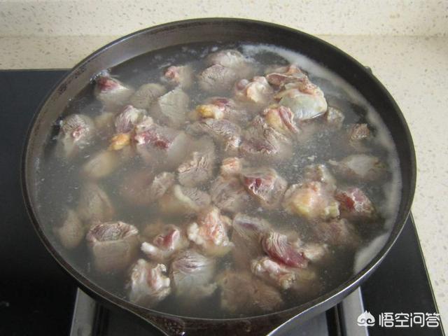 牛肉土豆西红柿的做法,西红柿土豆炖牛肉的做法？