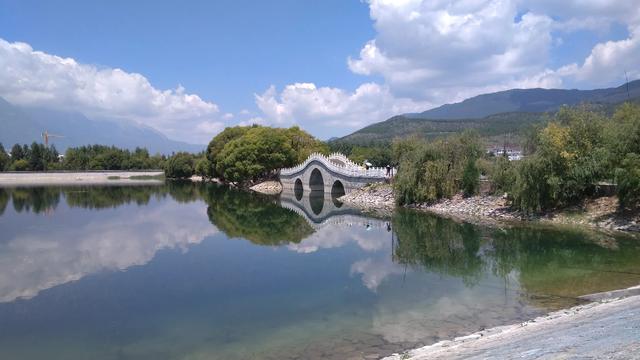 冬天适合去哪旅游,春节去哪里过冬旅游比较适合？