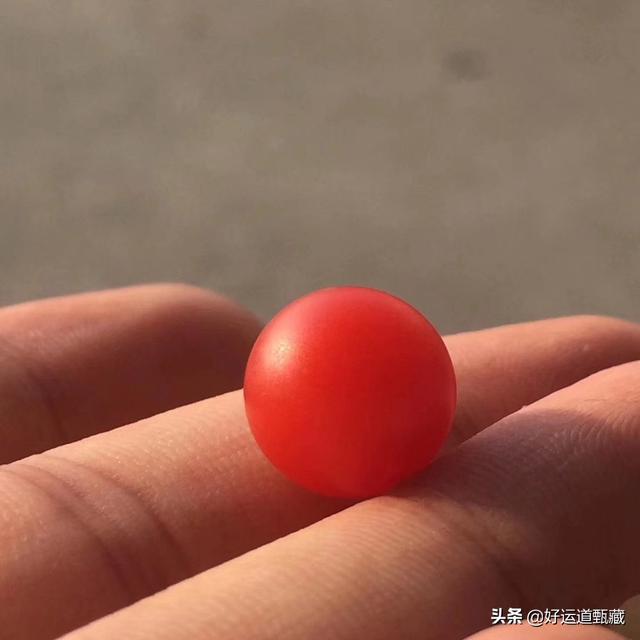 黄龙玉手链批发,南红会像黄龙玉一样昙花一现吗？