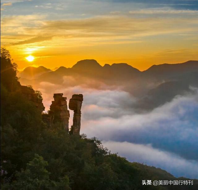 老君山海拔,黛眉山和老君山哪个好看？