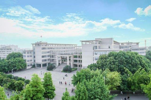 四川大学锦江学院在哪