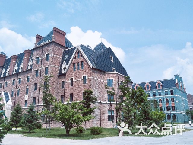 长春建筑学院是几本