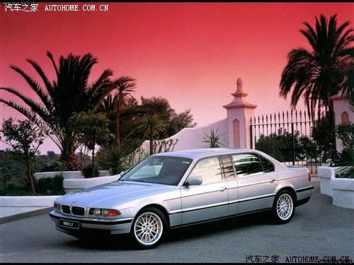 bmw740