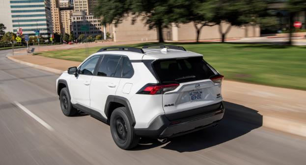 丰田rav4荣放2022款