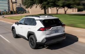 丰田rav4荣放2022款