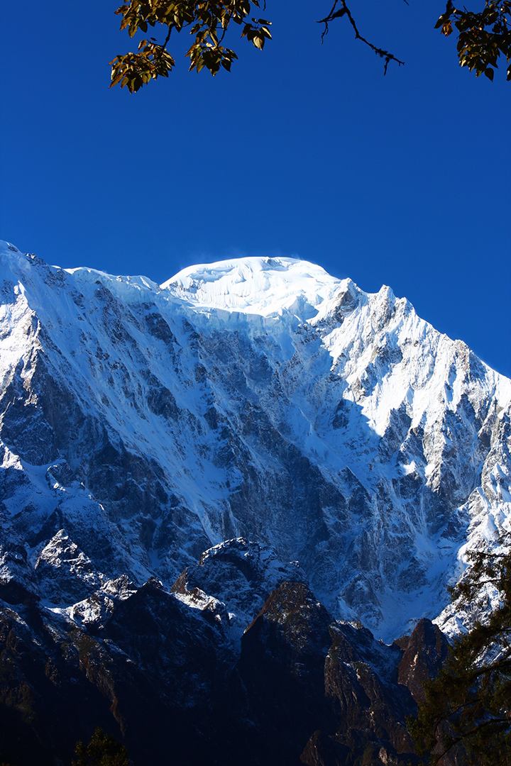 贡嘎山在哪里