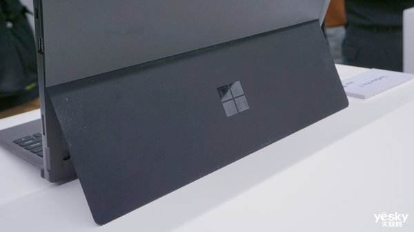 微软surfacepro充不了电怎么回事