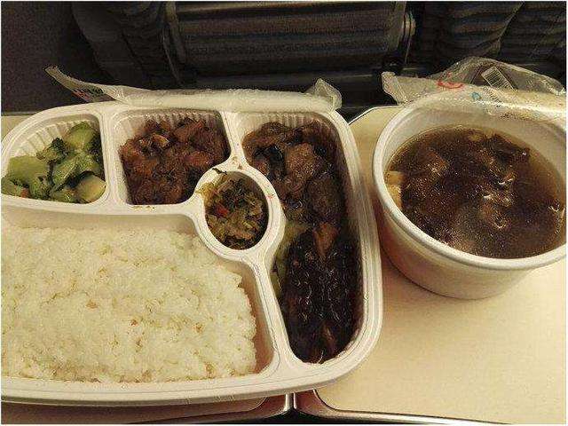 乘坐高铁可以带米饭吗