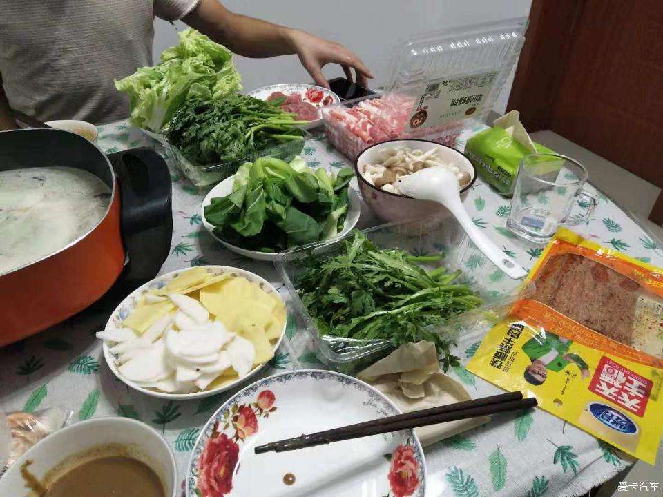 在家自己如何制作火锅