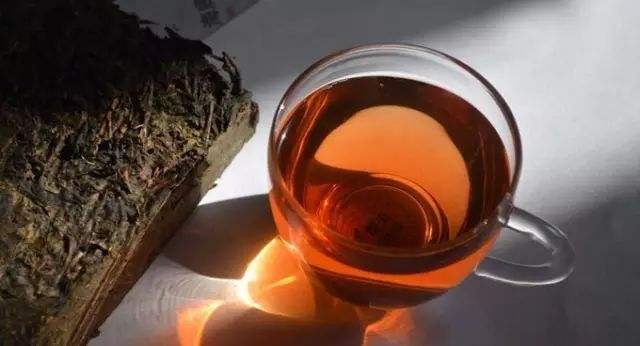 黑茶属于浓茶吗