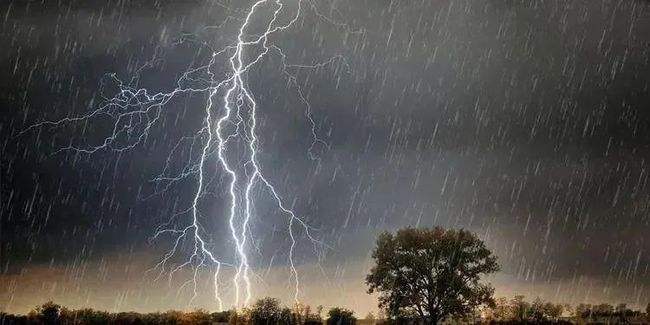 暴风雨天气能不能开空调