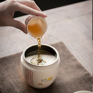 新水杯用茶叶水洗可以吗