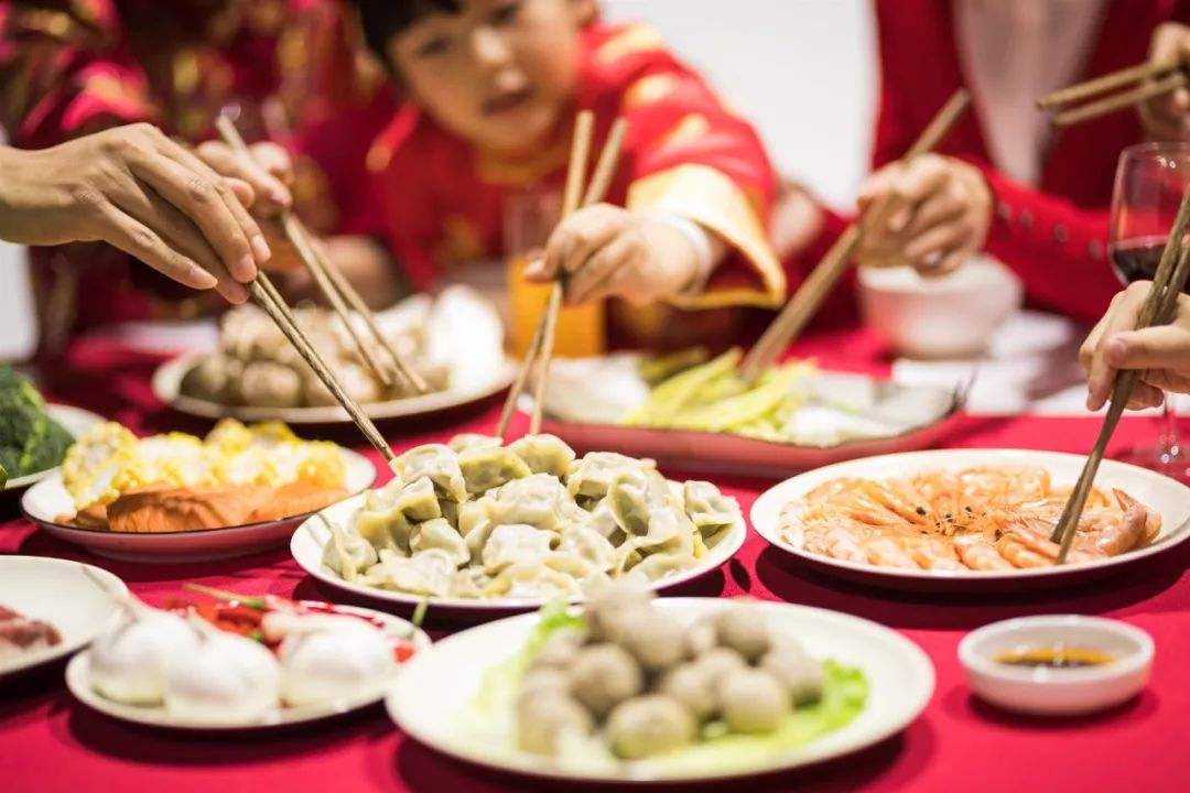 年夜饭上，教你这4道硬菜做法，3分钟就出锅，端上桌倍有面