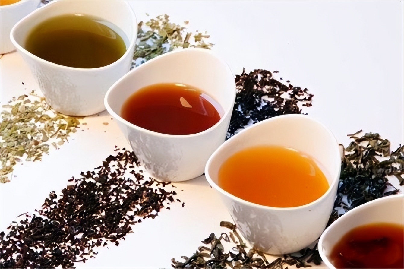 乌龙茶属于红茶还是绿茶？红茶绿茶乌龙茶，都有啥区别？