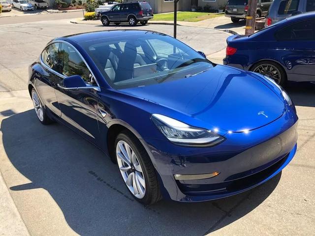 入手快半年，行程6600km，特斯拉model3的使用体验