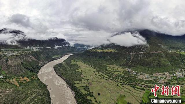 景美客自来 西藏林芝农牧民旅游脱贫记