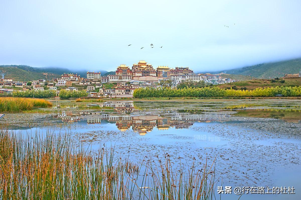 云南最经典的十大古镇，你生命中最不应该错过美景