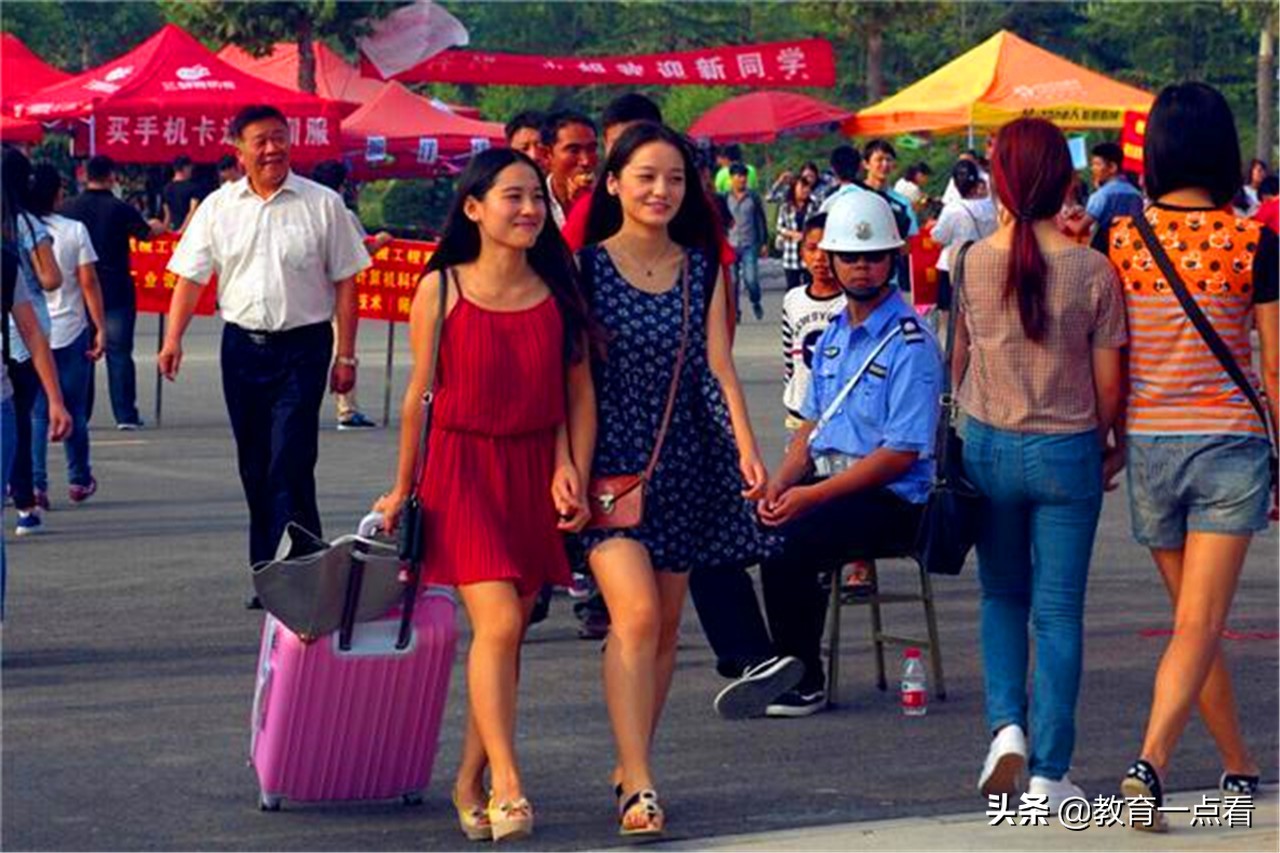 不要以为大学很轻松，其实大学有几次很关键的考试，直接影响就业