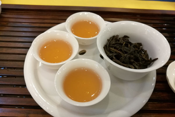 乌龙茶的功效与作用 乌龙茶给人带来的好处