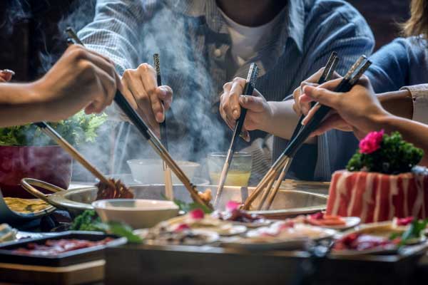 火锅美食青年聚会（企业商用）.jpg