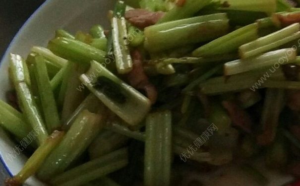 芹菜和兔肉能一起吃吗？芹菜和兔肉同食会怎样？(3)