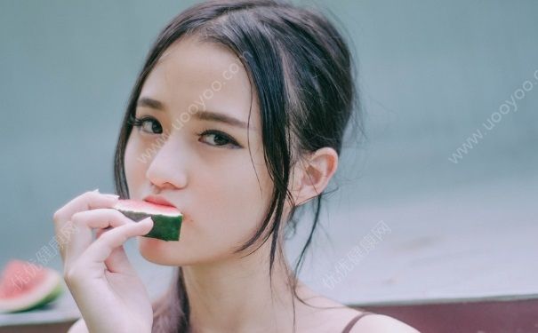 为什么吃西瓜会拉肚子？吃西瓜拉肚子是怎么回事？(1)