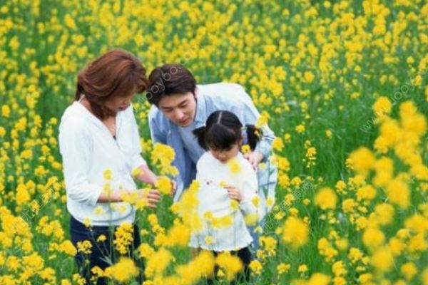 春暖花开恼人的过敏性鼻炎怎么治疗？过敏性鼻炎如何预防？(1)