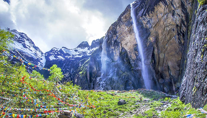 雨崩村适合什么时候去 雨崩村最佳旅行时间