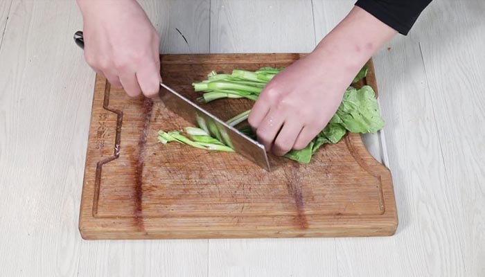 青菜炒牛肉怎么炒 青菜炒牛肉怎么做